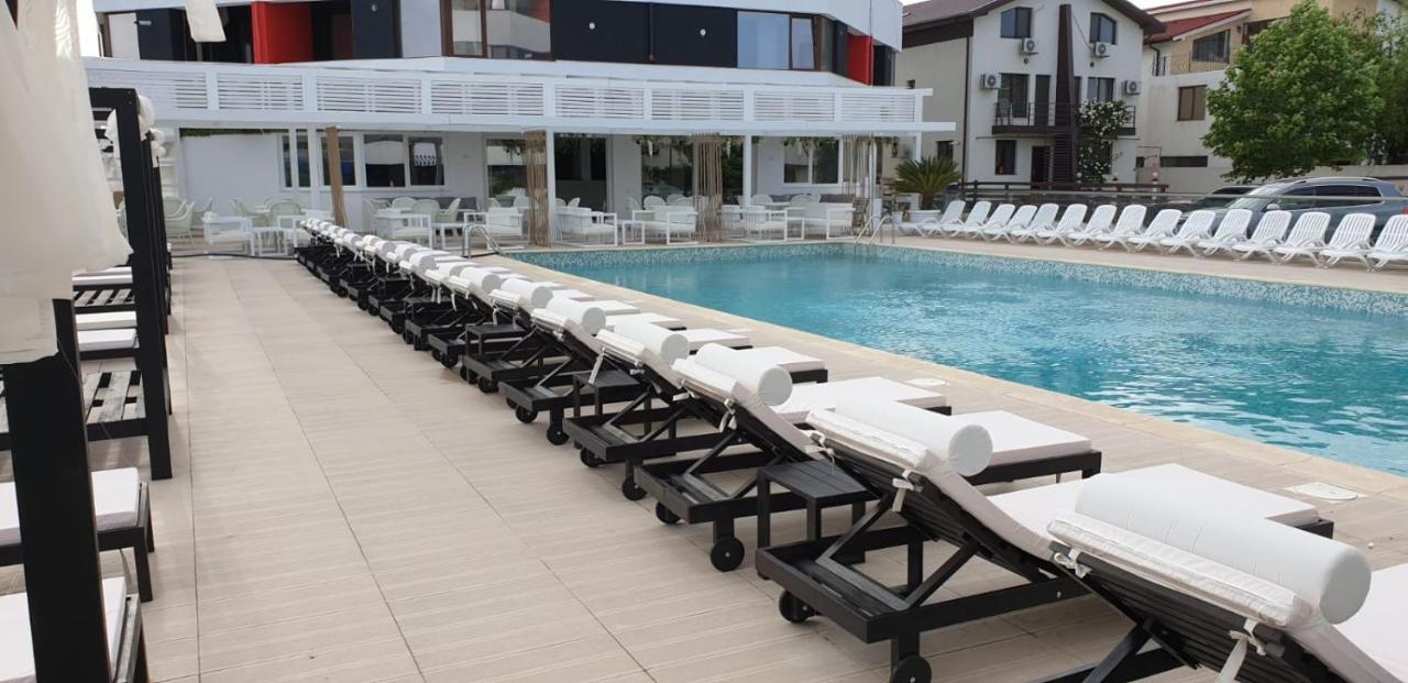 Unique Residence Apartament Năvodari Exterior foto
